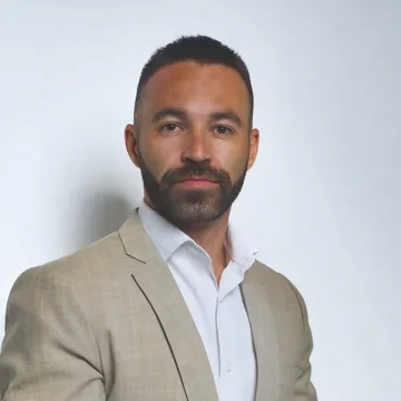 Raúl Gullón